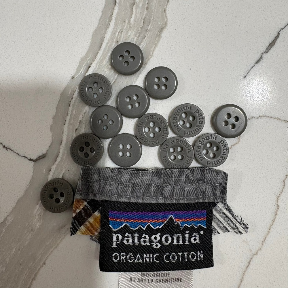 Patagonia Replacement Buttons Grey Logo Debossed 4-Hole Set of 13 0.5 inch